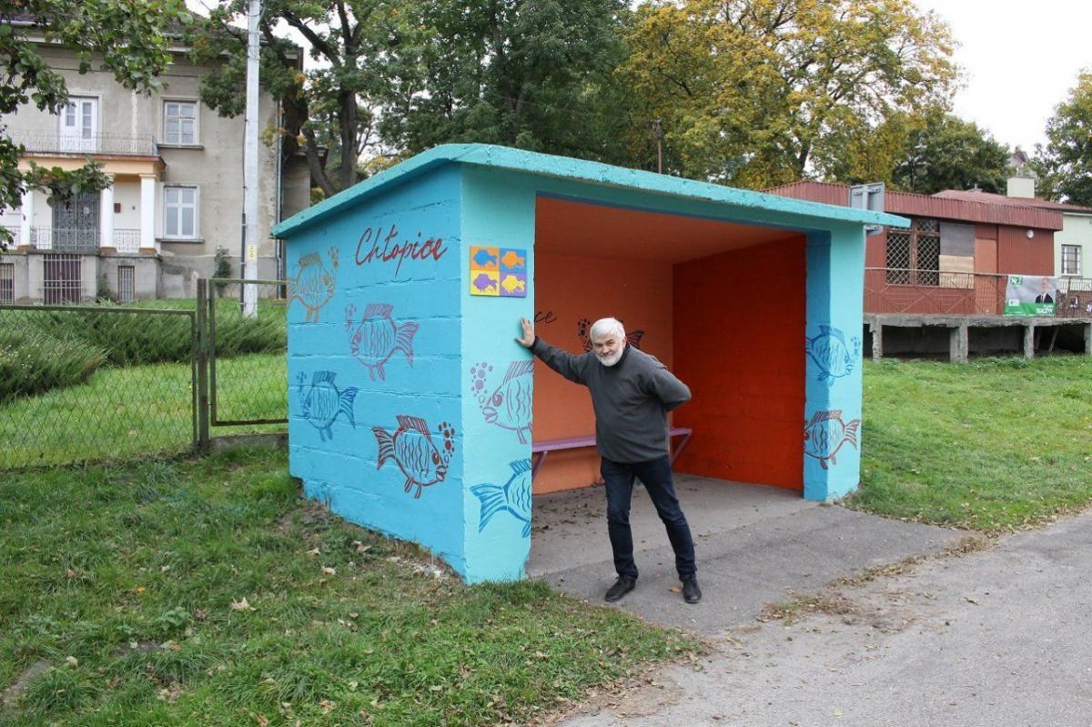 Wielka sztuka na małych przystankach [ZDJĘCIA przed i po]