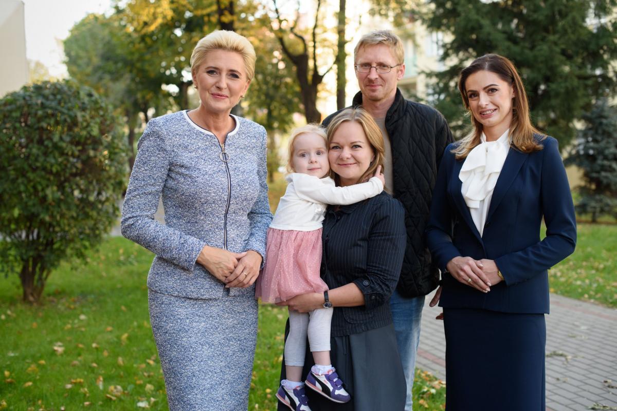 Pierwsza Dama z wizytą u chorych dzieci