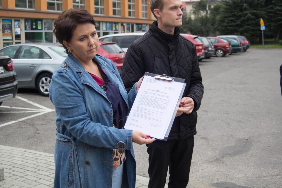 Polityczne czy karne konsekwencje rzekomych nieprawidłowości w MOSiR?