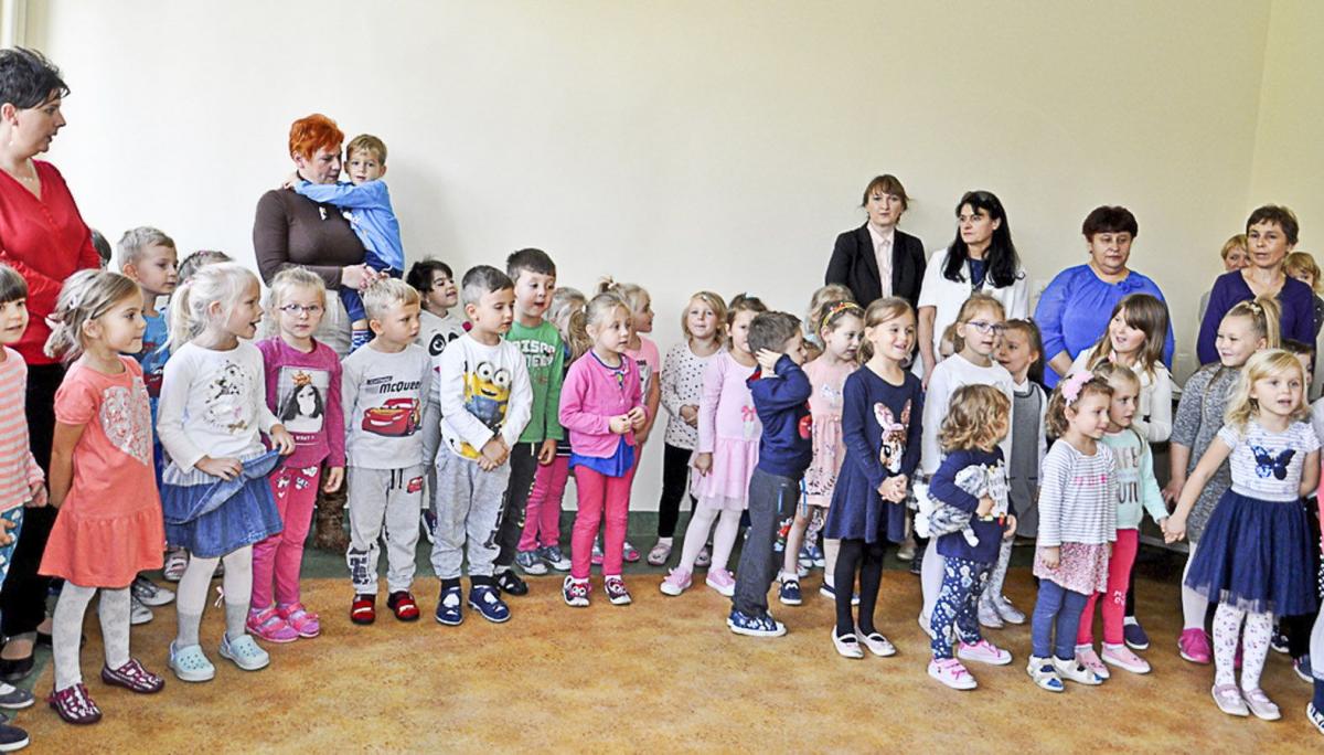 Radosne przenosiny przedszkolaków z Dolińskiego