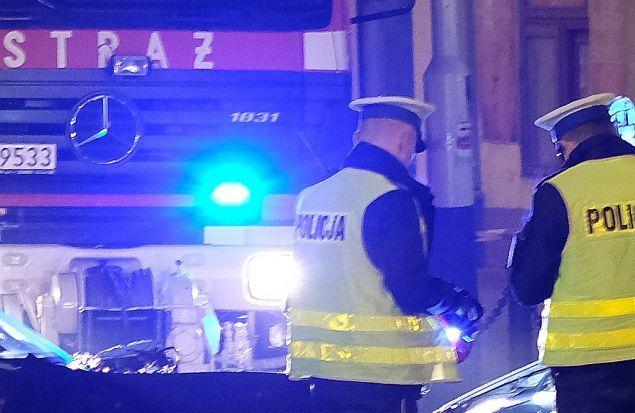 30-latek wpadł do ogniska. Policja wyjaśnia okoliczności jego śmierci