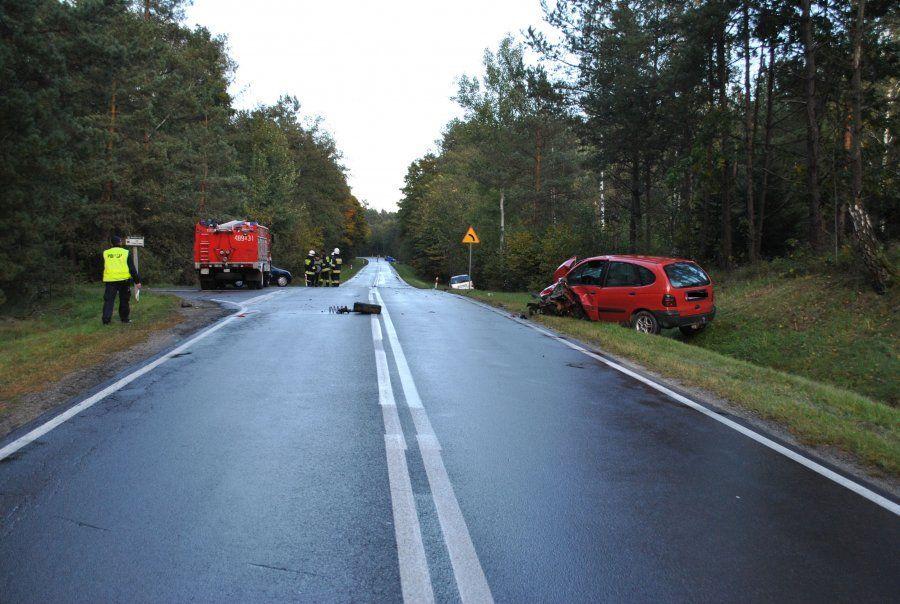 Groźna kolizja na prostym odcinku drogi [ZDJĘCIA]