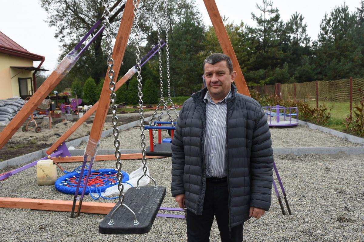 Plac zabaw dla dzieci z autyzmem prawie gotowy