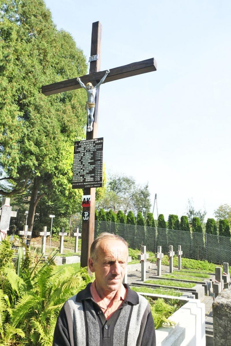 „Nawiedzony” strażnik pamięci