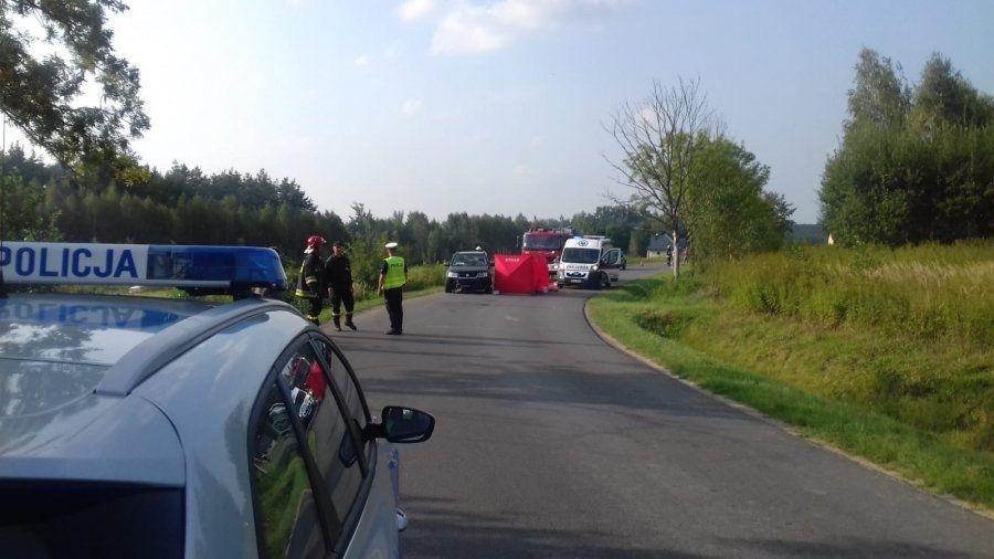 Stracił panowanie nad motocyklem. Życia kierującego nie udało się uratować