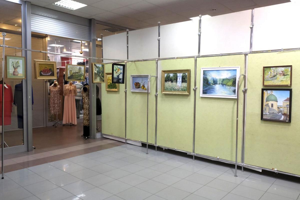 Galeria „pod Szpakiem”. Eksponują sztukę w miejscu nietypowym