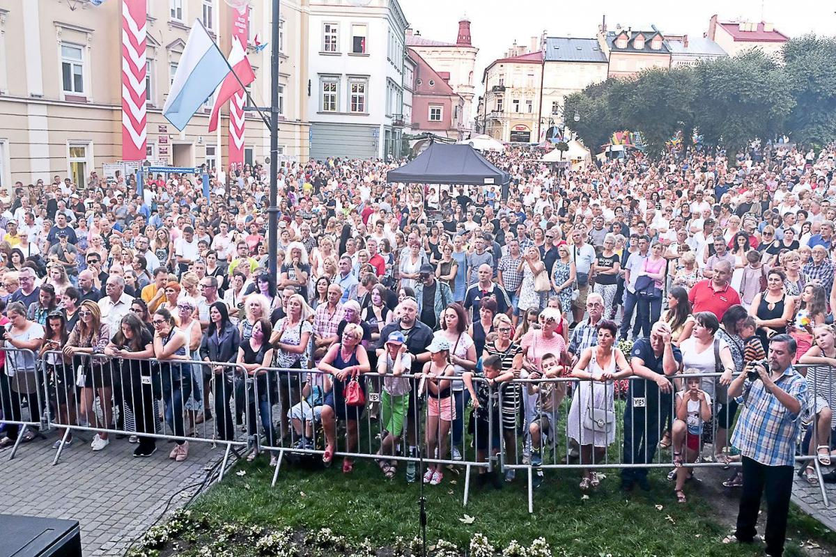 Afromental nie dojechał. Serca przemyślan skradła Kasia Kowalska [ZDJĘCIA]