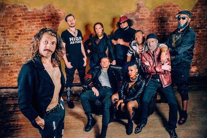 Niespodzianka! Gogol Bordello headlinerem CRF 2018!