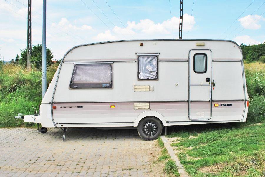 22-letni przemyślanin ukradł... przyczepę kempingową