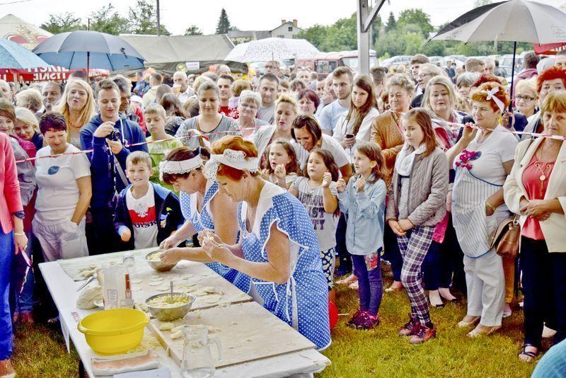 Ostrów stolicą pierogów! Łzy gwiazdą imprezy w ten weekend [PROGRAM]