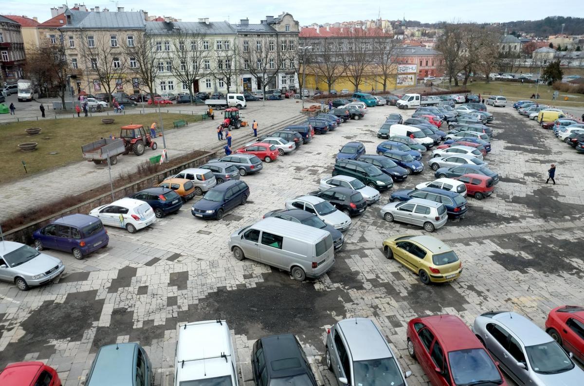 Na placu Rybim powstanie podziemny parking?