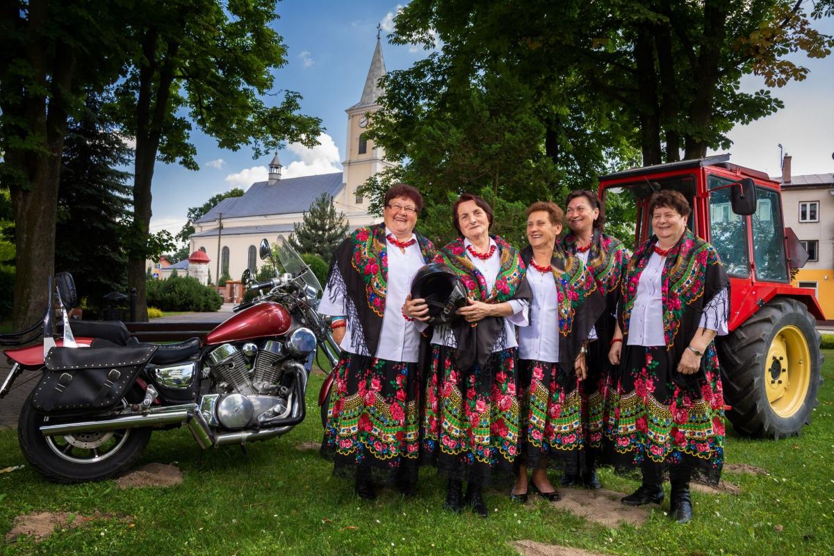 Gar pierogów i klip dla Stonesów. Gospodynie z Cieszanowa dają czadu [ZDJĘCIA]