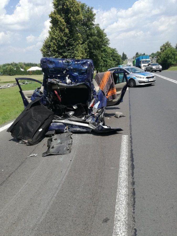 Groźne zderzenie ciężarówki z osobówką w Duńkowiczkach [ZDJĘCIA]