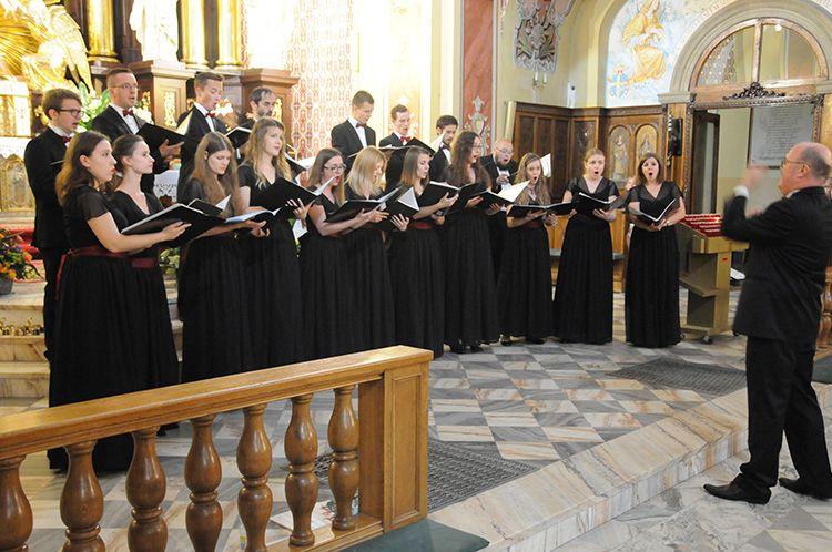 Educatus patriotycznie i religijnie 