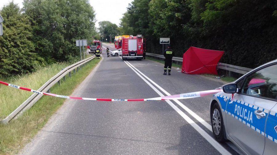 Tragiczny wypadek w Kańczudze. Nie żyje motocyklista [ZDJĘCIA]