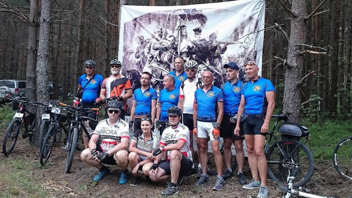 Prawie 400 osób przejechało rowerami po Roztoczu 