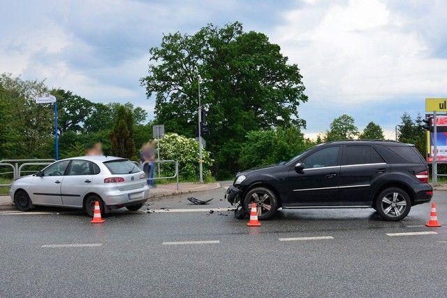 Nie ustąpił pierwszeństwa, doprowadził do kolizji [ZDJĘCIA]