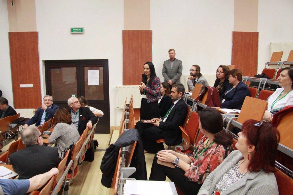 Ponad 100 naukowców w murach przemyskiej uczelni [ZDJĘCIA]
