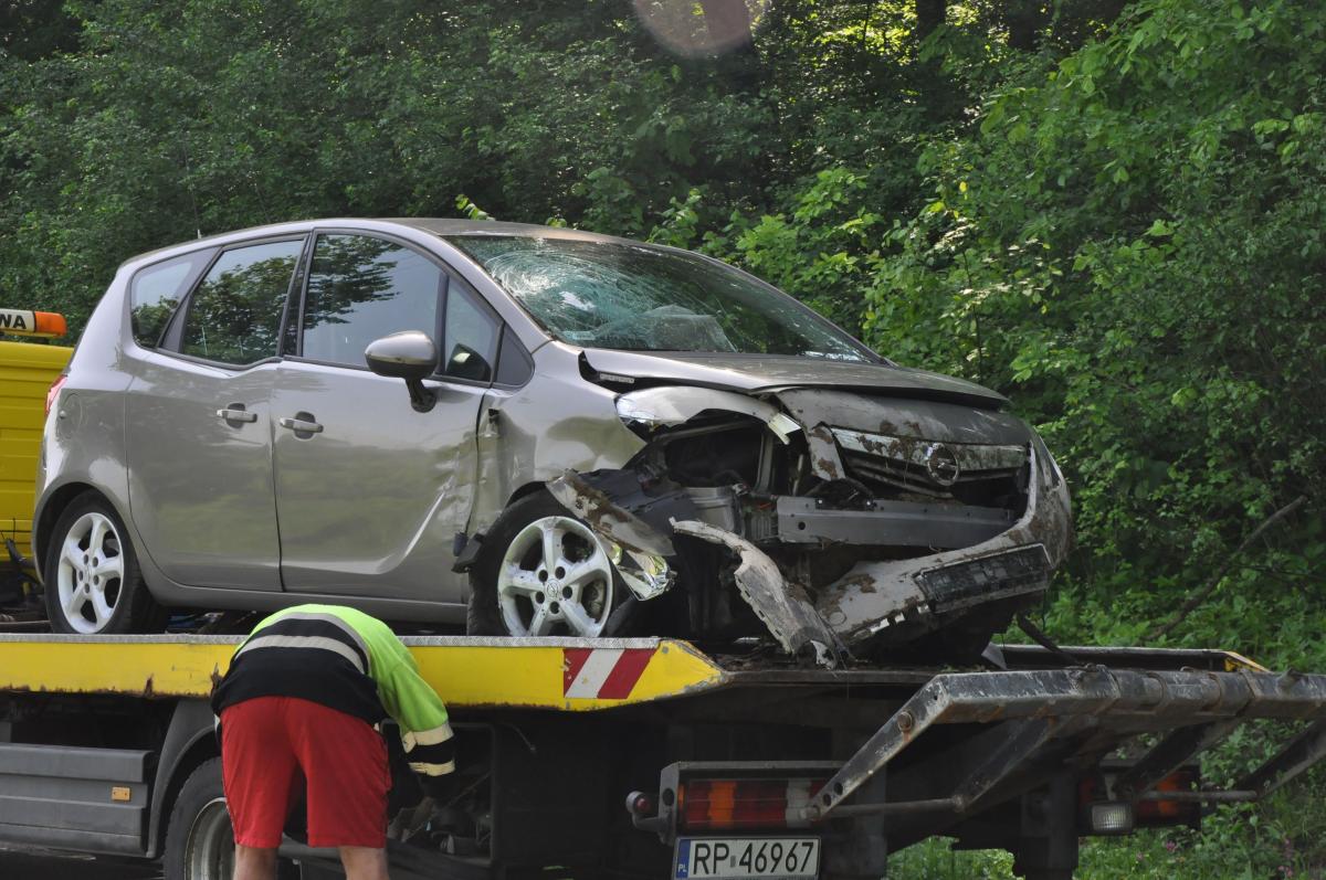 Wypadek koło Prałkowiec. Jedna osoba ranna