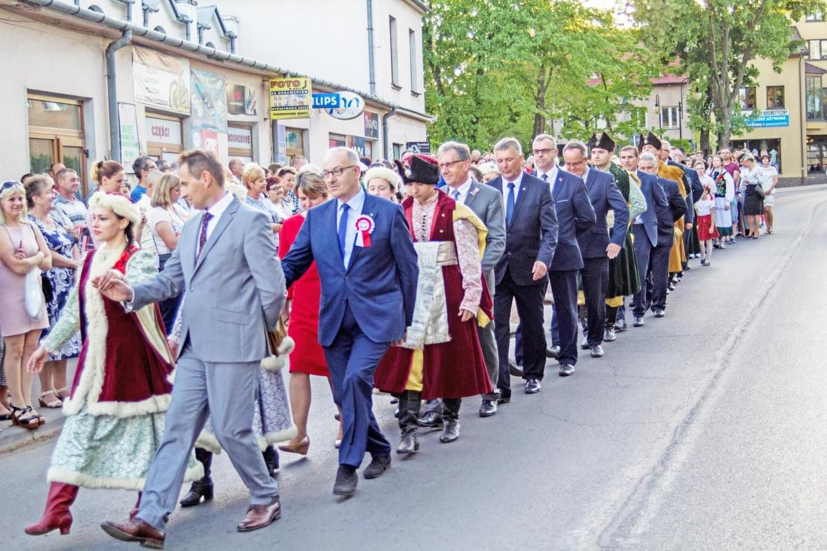 Polonez na 3 maja [ZDJĘCIA]
