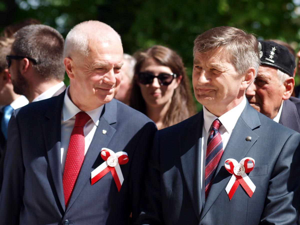 Mimo interwencji marszałka, prezydent nieugięty. Kolejnego pomnika nie będzie?