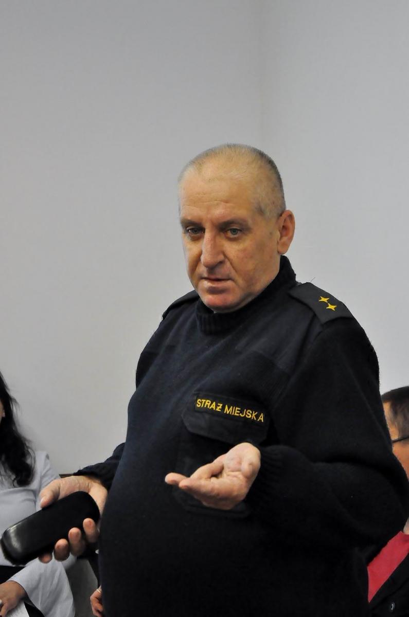 Radni zdecydowali o przyszłości straży miejskiej	