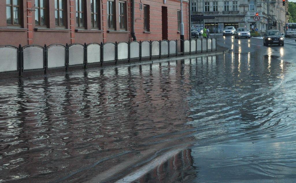 Może mocno popadać. IMGW wydało ostrzeżenie