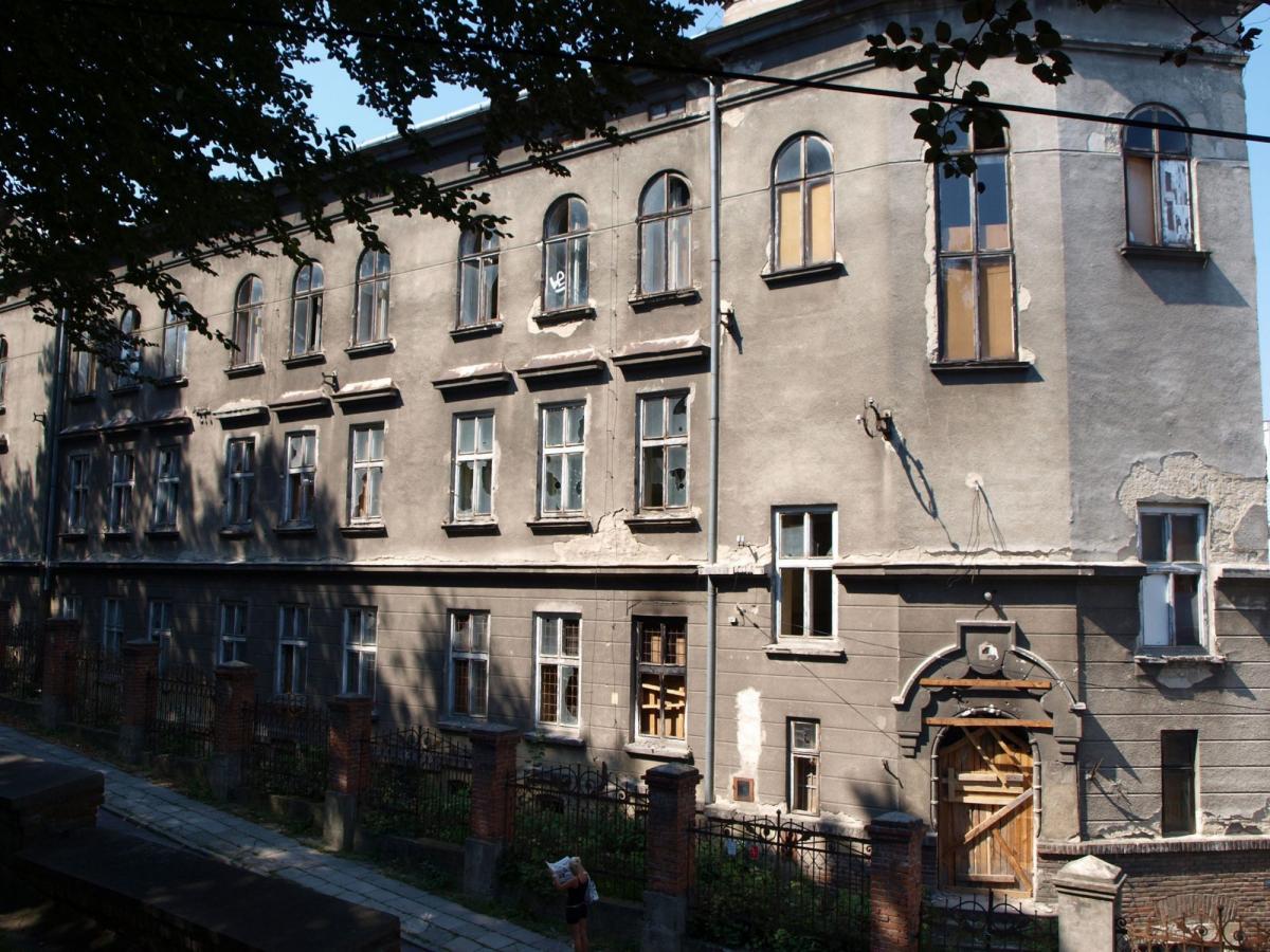 Czy na Tatarskiej może dojść do katastrofy budowlanej?