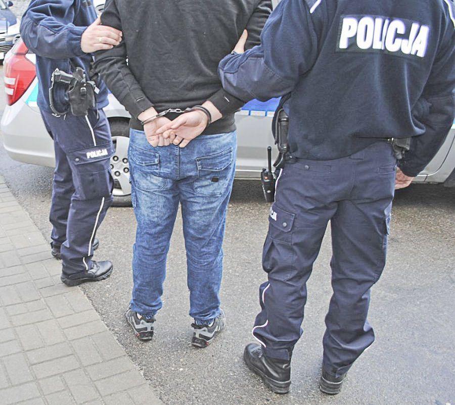Bandycki napad. Rodzice młodych piłkarzy przerażeni 