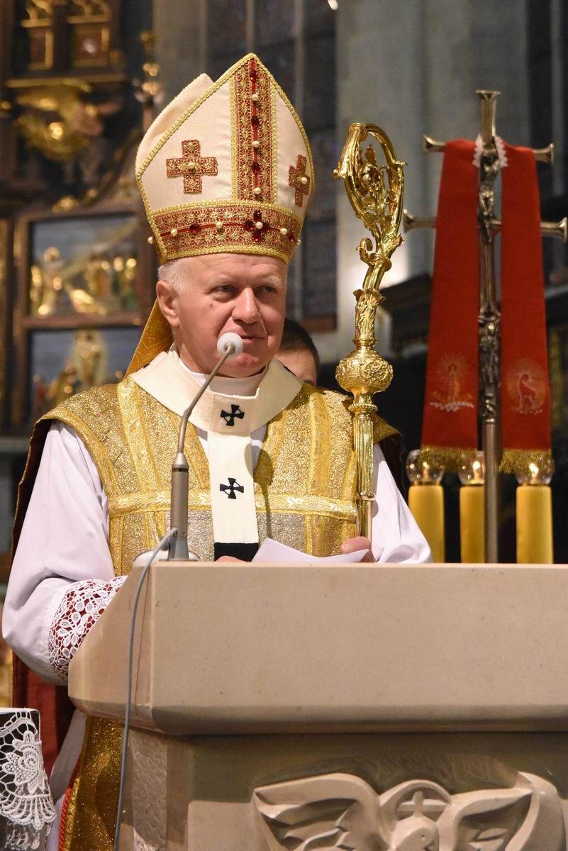 Abp Szal: – Brońmy życia