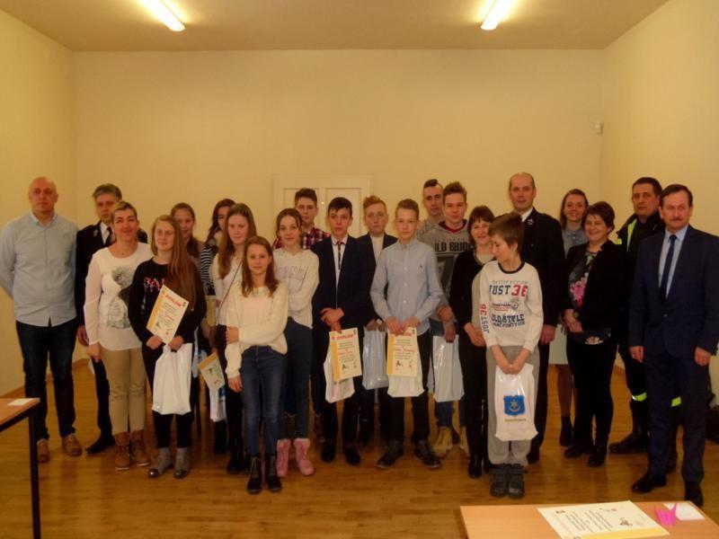 Popisali się wiedzą pożarniczą