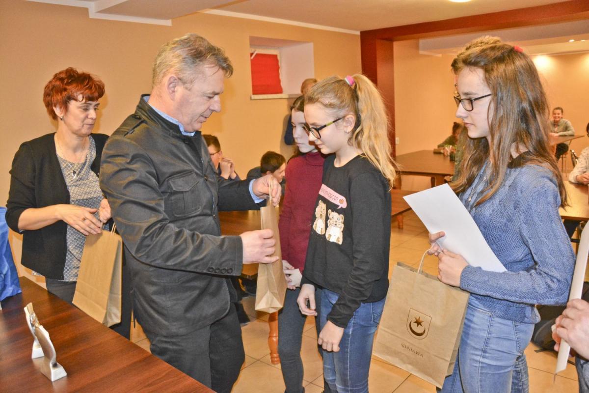 Sokoły lepsze niż Gryzipiórki i Ortografki