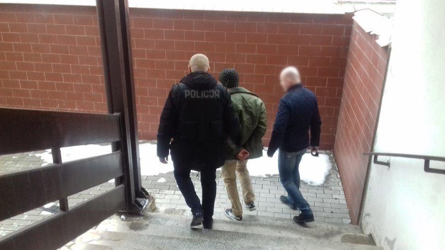 Przemyślanin pobił przechodnia. Może posiedzieć 3 lata 