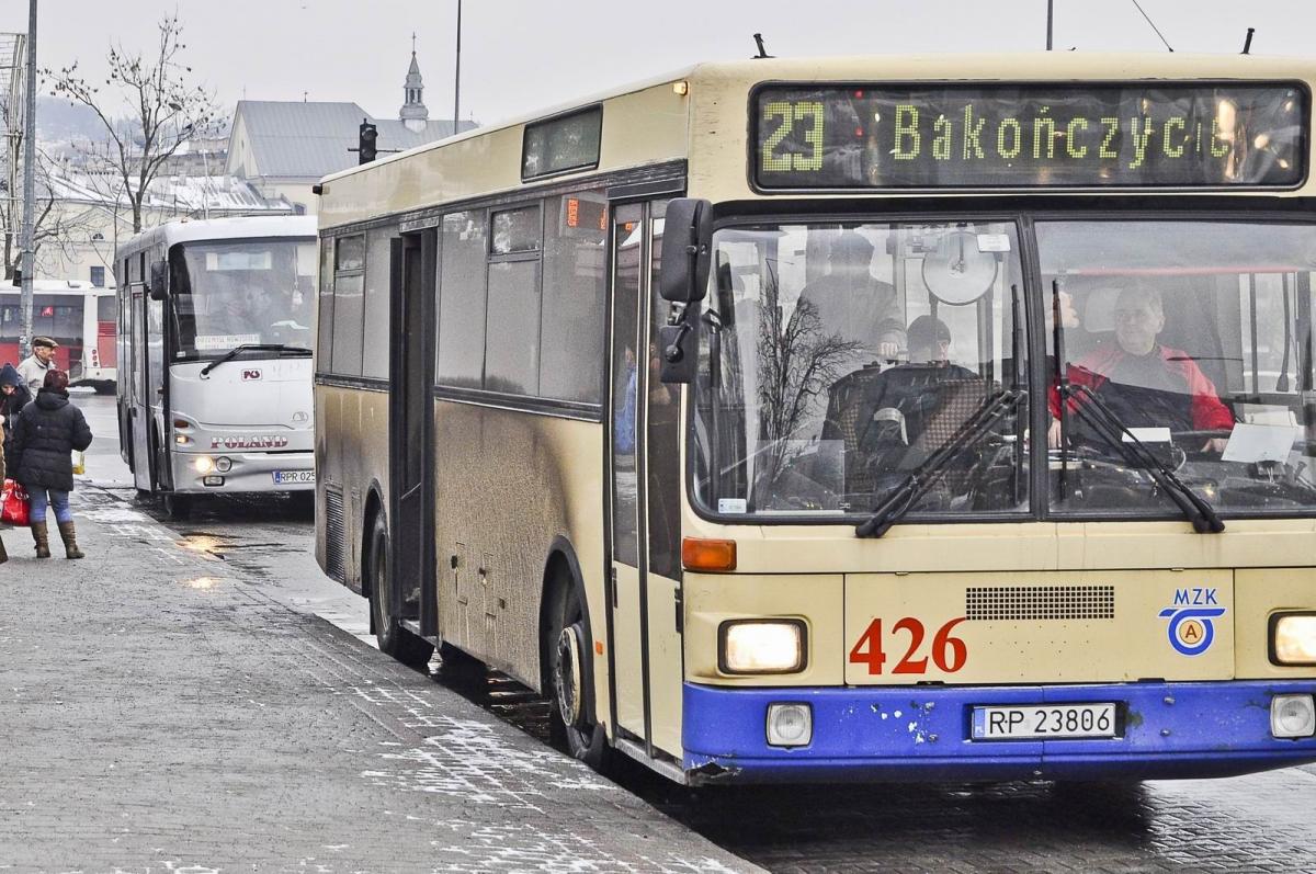 Przystanki w centrum Przemyśla tylko dla MZK. Ale są wyjątki