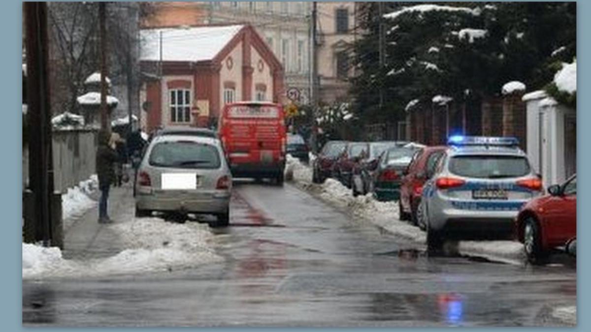 Zderzenie renault i mazdy na Piotra Skargi w Przemyślu