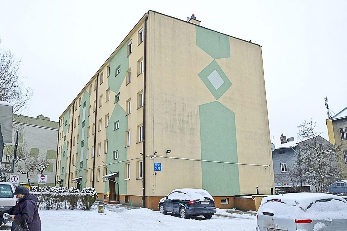 Lokatorzy bloku przy ulicy 3 Maja w Przemyślu się boją  sąsiada