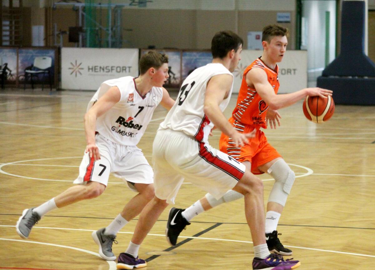 Młodzi koszykarze Hensfortu w półfinale Mistrzostw Polski U-20