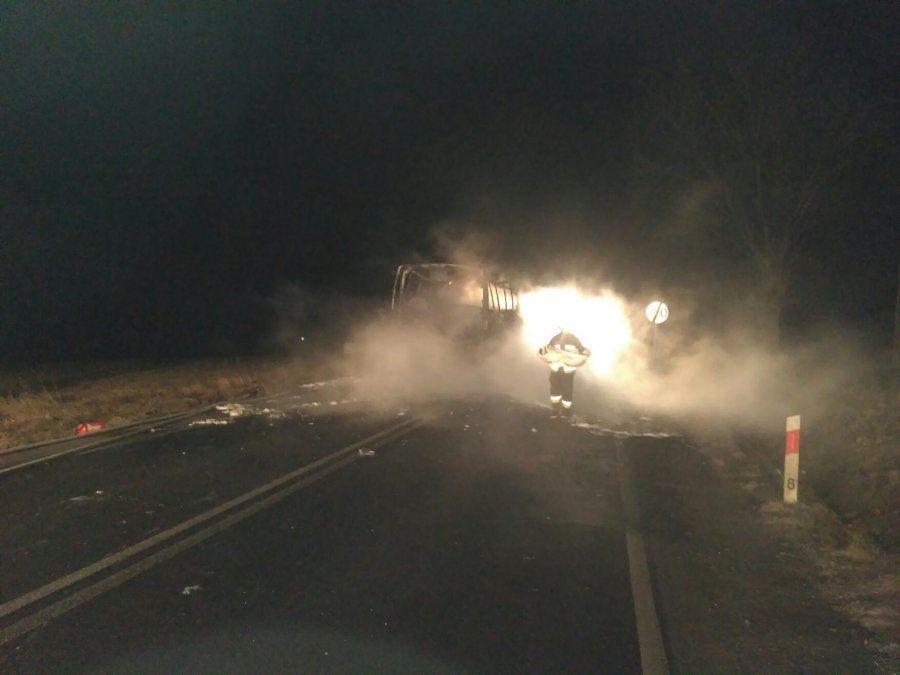 Na drodze doszczętnie spłonął autokar [ZDJĘCIA]