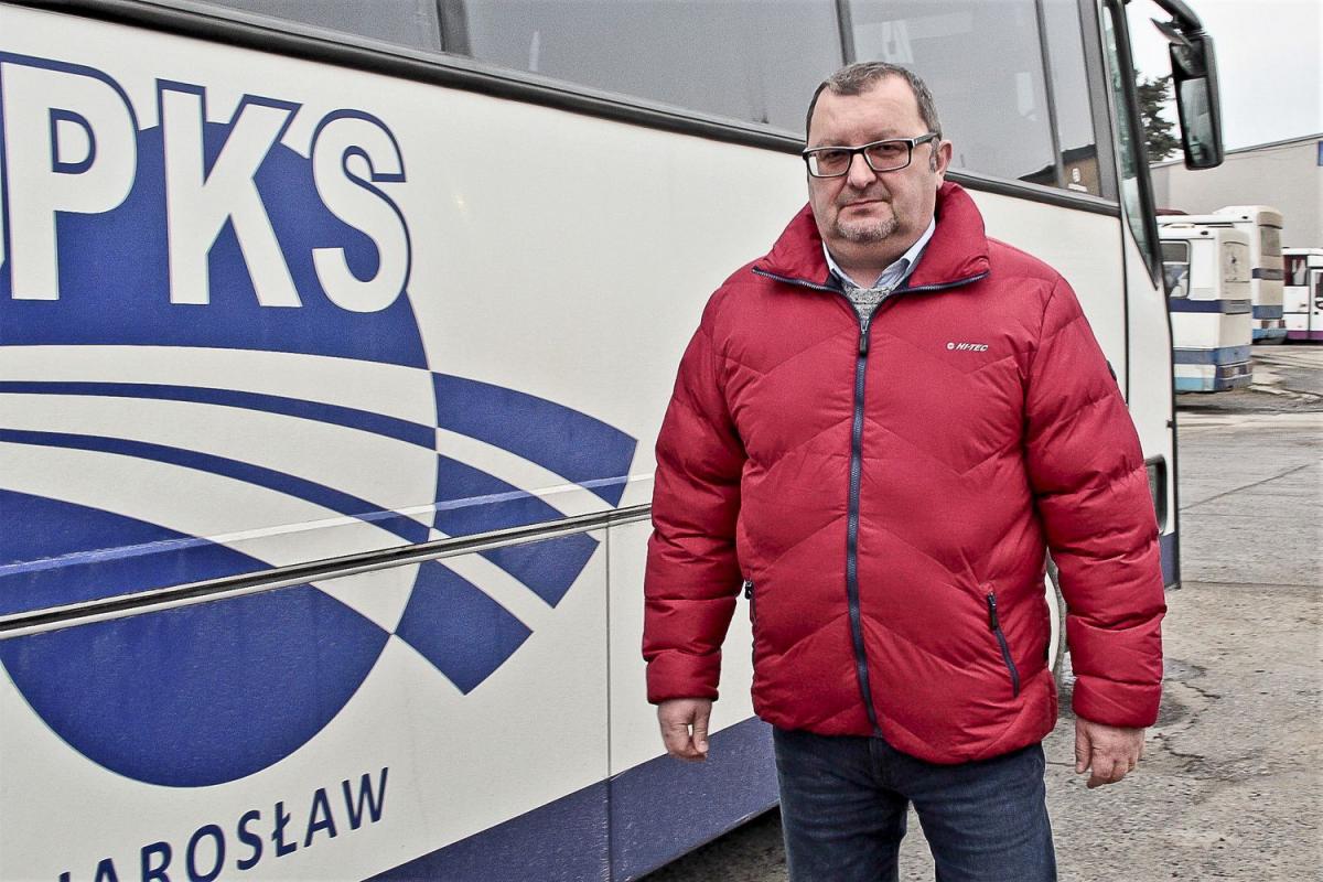 Kierowcy PKS Jarosław upominają się o podwyżki: Dostajemy jałmużnę, a nie wynagrodzenie! 