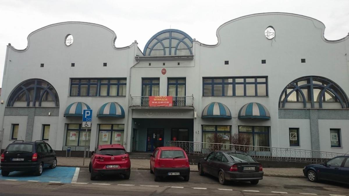 Pracownicy poczty zarobią więcej. Czy podrożeją usługi?