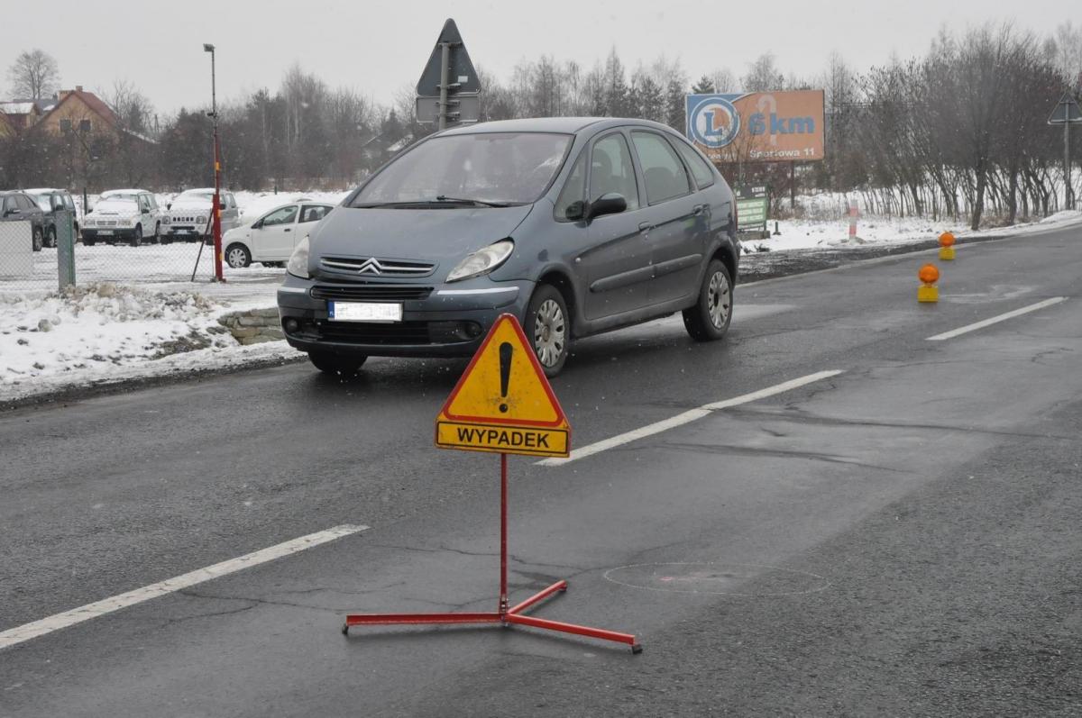 Potrącenie pieszego na drodze w kierunku Medyki [ZDJĘCIA]