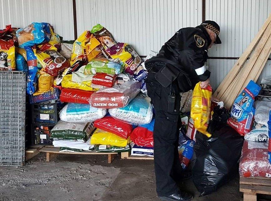 Zebrali pół tony karmy dla zwierzaków ze schroniska