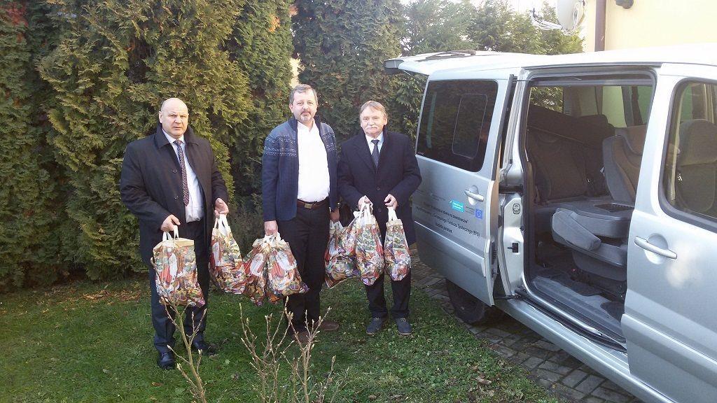 Paczki dla rodaków w Jaworowie
