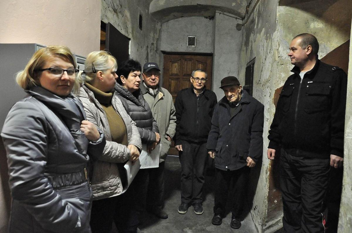 Kamienica przy Franciszkańskiej woła o remont [GALERIA]