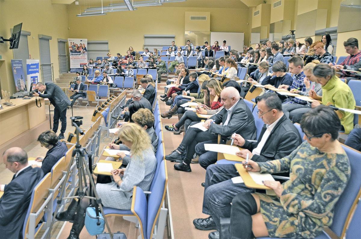 Językowe pułapki im nie straszne [ZDJĘCIA]