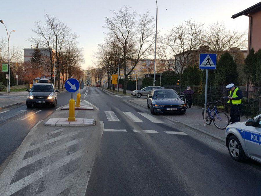 Jechał pod prąd, potrącił 14-letnią dziewczynkę