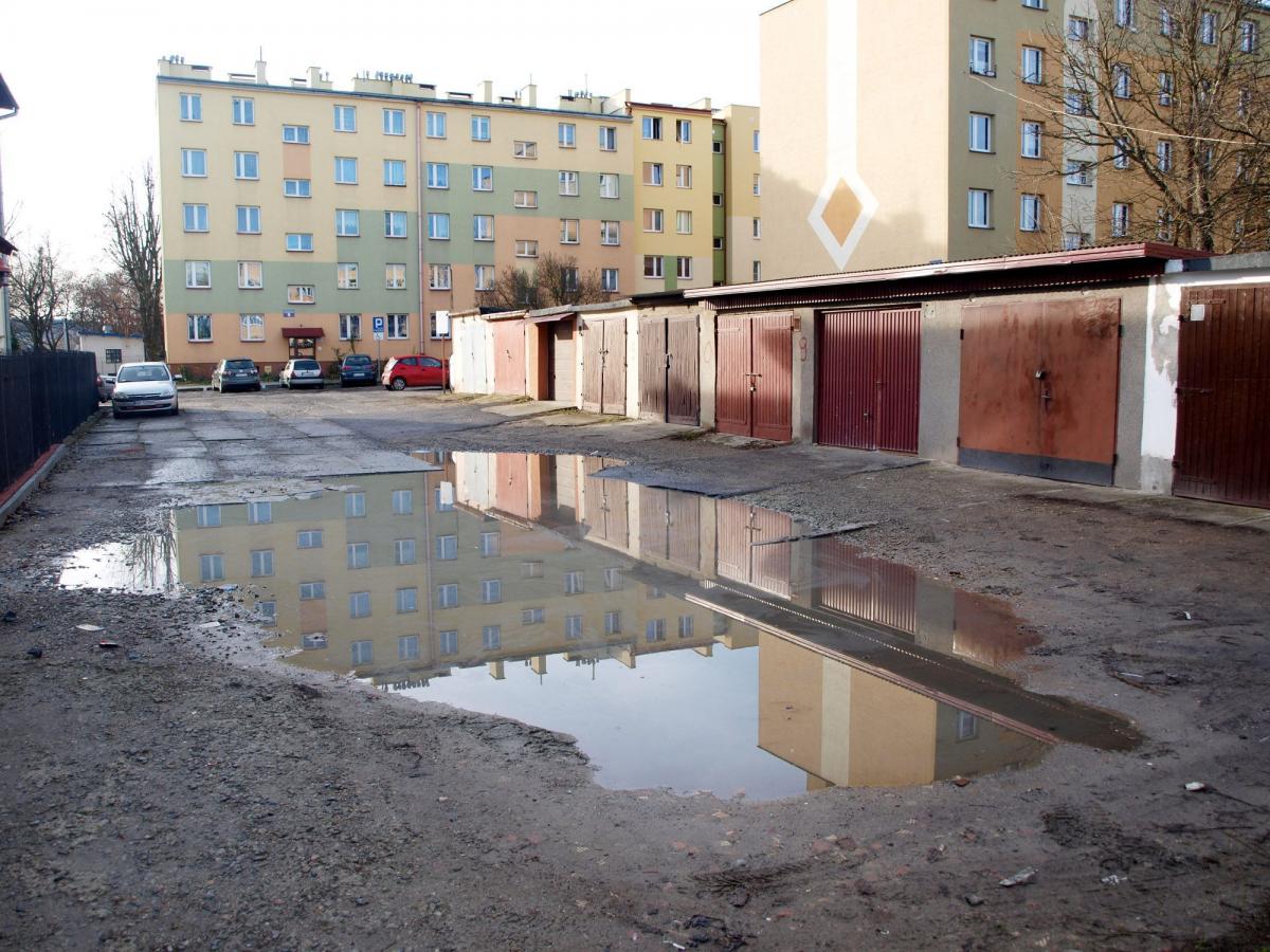 Czyj jest „parking” przy Wieniawskiego? 