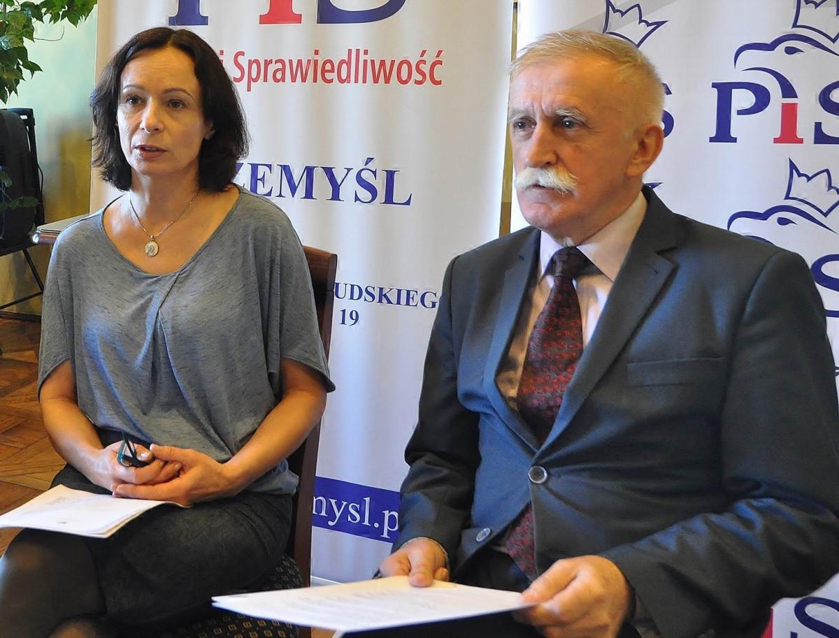 Mieszkańcy i radni z większymi kompetencjami