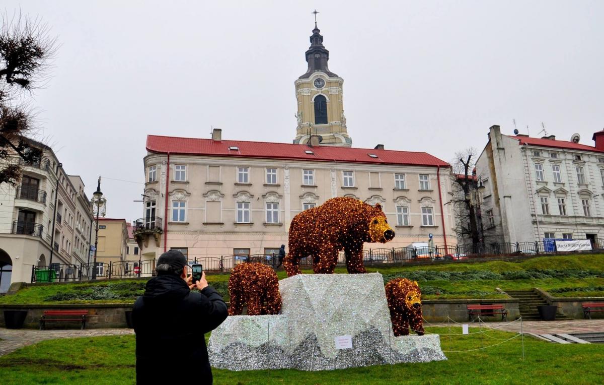 Przemyski Rynek szykuje się do świąt! [ZDJĘCIA]