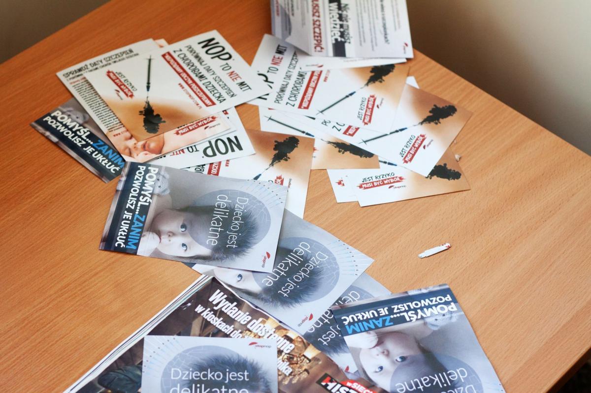 Przemyski szpital odcina się od ulotek antyszczepionkowych